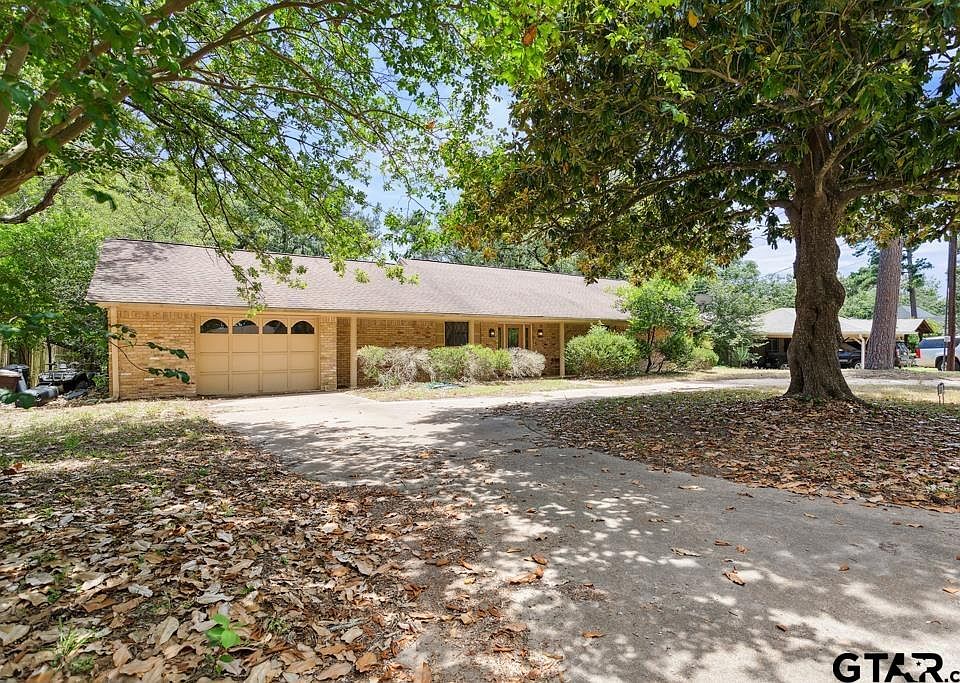1st image of 227 Brookside Dr