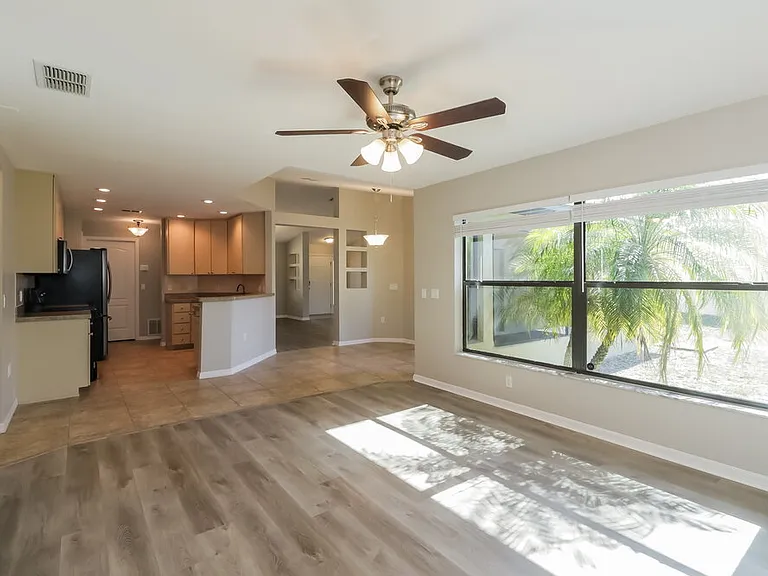 13114 Scottville St — Photo 6