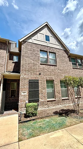 325 Baker Dr Photo 1