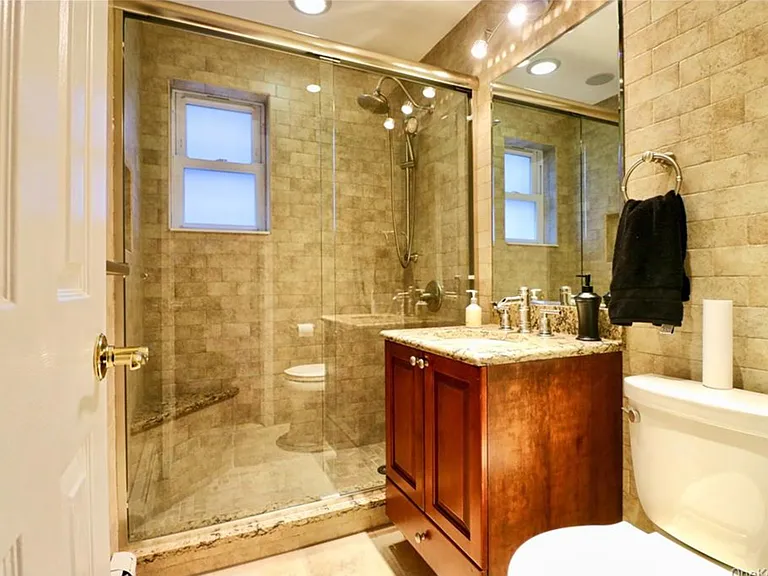 1535 E Gun Hill Rd #2 — Photo 8
