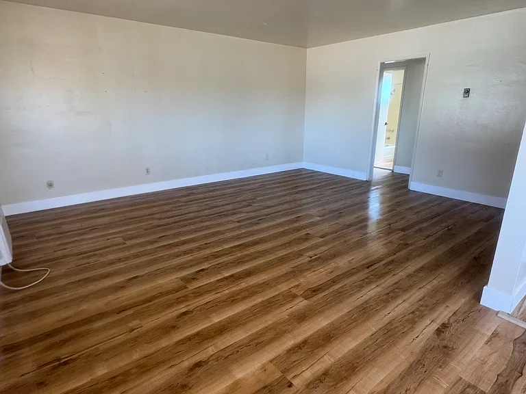 682 W Holt Ave #8 — Photo 5