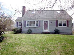 148 Indian Pond Rd, West Dennis, MA 02670