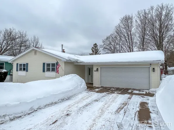617 Craig Street, Marquette, MI 49855