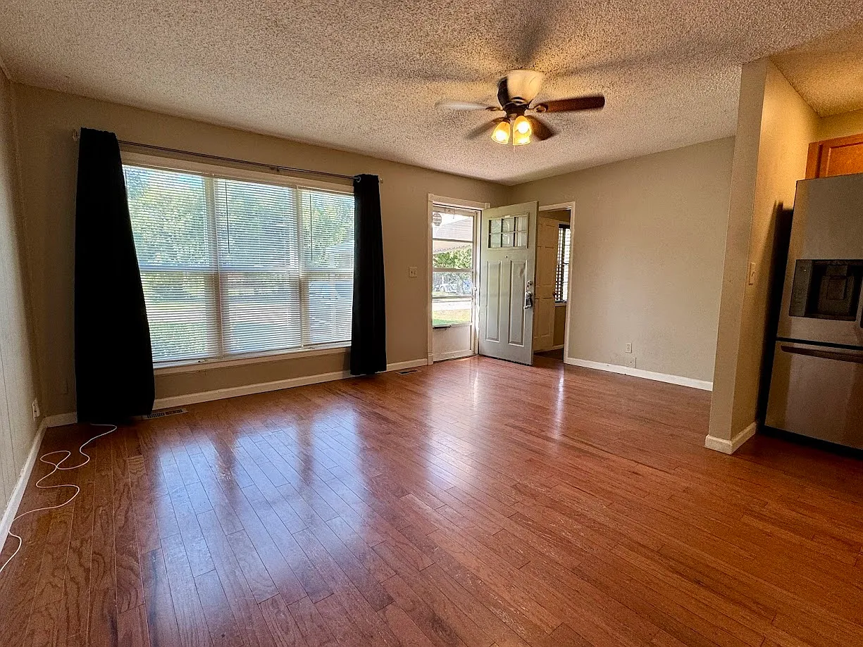 508 W Blake St — Photo 3