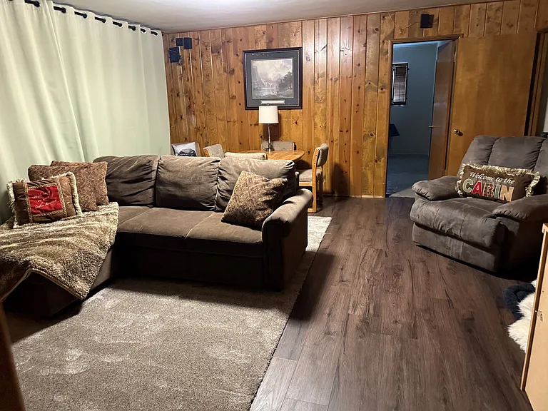 Downstairs living/bonus room