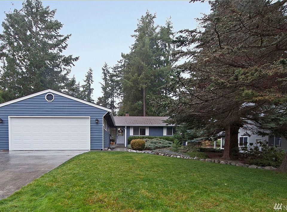 1st image of 2139 Fairway Ln