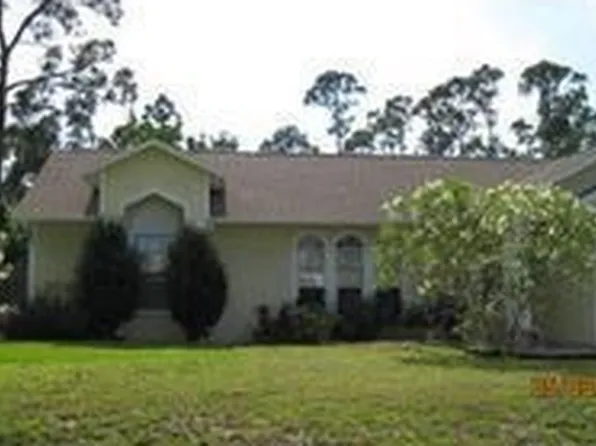 1866 SW Day St, Port Saint Lucie, FL 34953