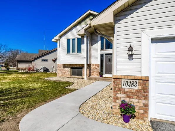 10283 Karston Ave NE, Albertville, MN 55301