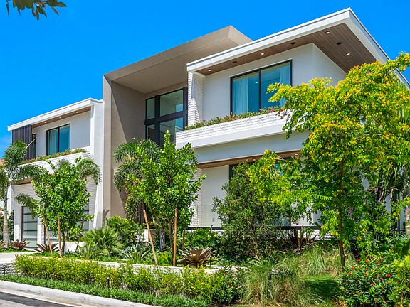 5th image of 600 Solar Isle Drive