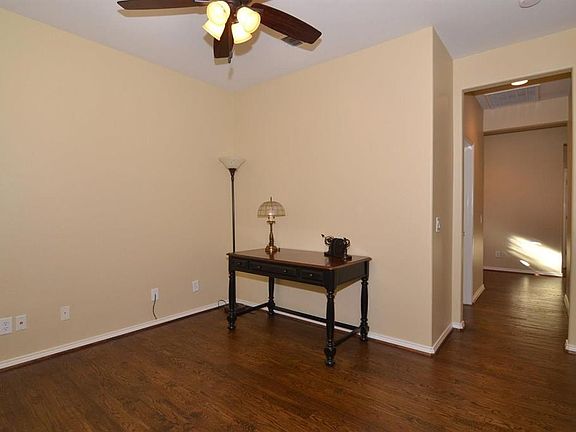 4th image of 1166 Carrington Greens Dr