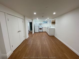 216 Geoffrey St, Toronto, ON M6R 1P8