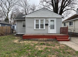 1202 E Milton Ave, Hazel Park, MI