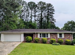 1091 Luther Dr SW, Mableton, GA 30126