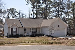 Home for Sale in Hayes, Virginia $200,000