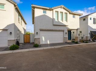 9517 E Talon Ave, Mesa, AZ 85212