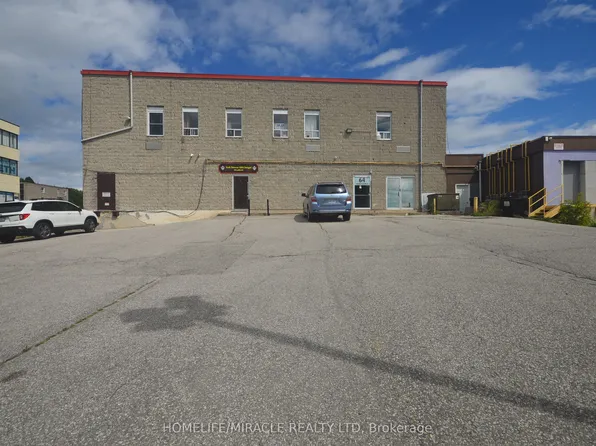 64 Holland St W Unit 1, Bradford West Gwillimbury, ON L3Z 2B9