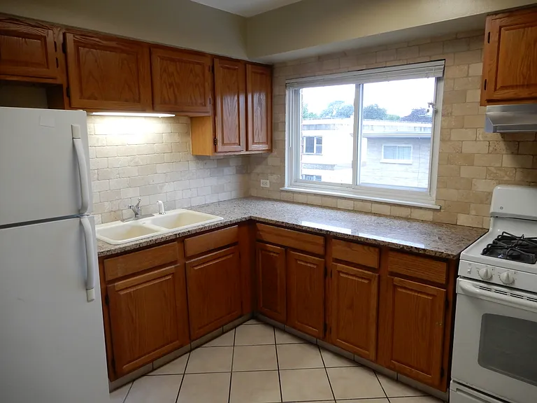 1522 N Harlem Ave #3 — Photo 8