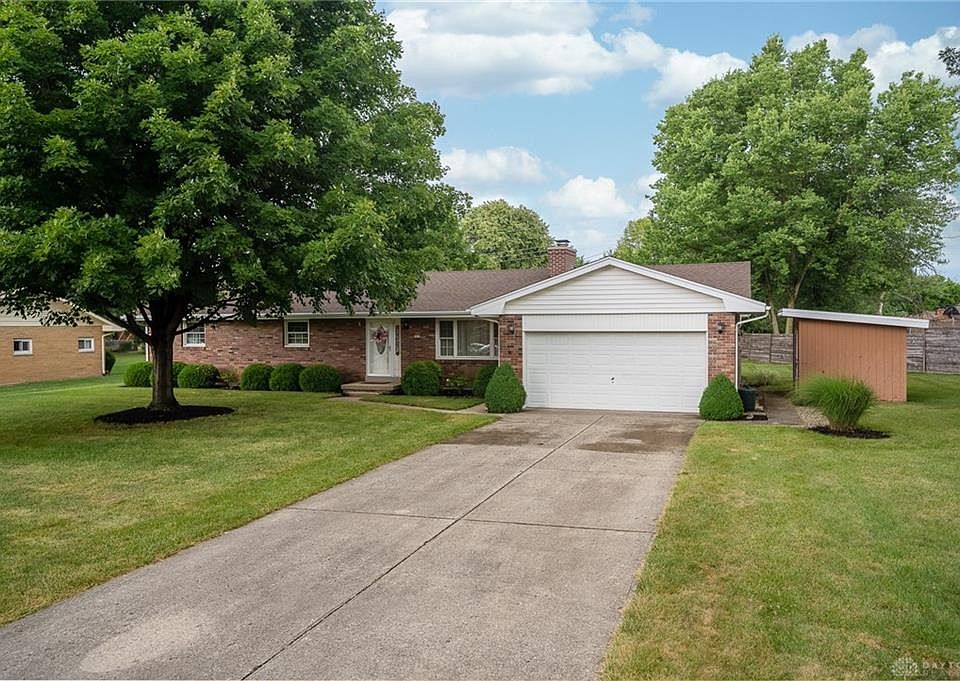 1st image of 2912 Chalmar Dr