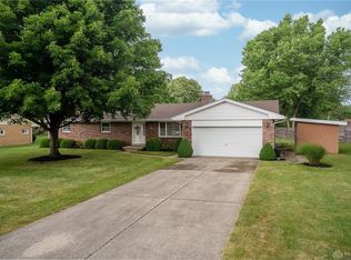 2912 Chalmar Dr, Dayton, OH 45431