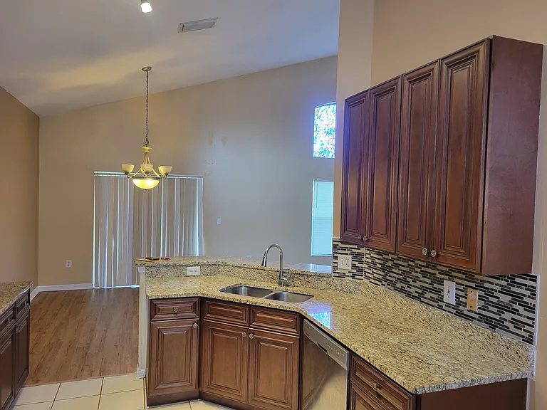 2109 Cattleman Dr — Photo 14