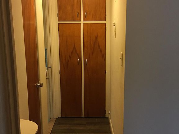 5th image of 130 Seminole St APT 1