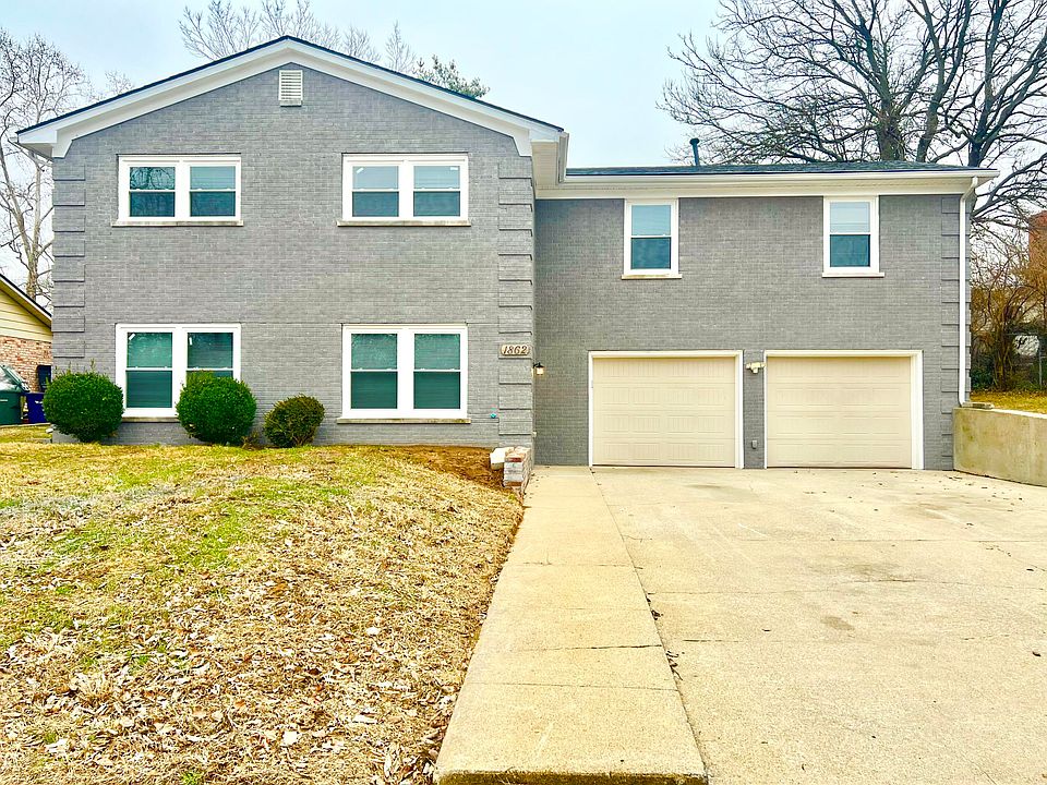 1st image of 1862 Colchester Dr
