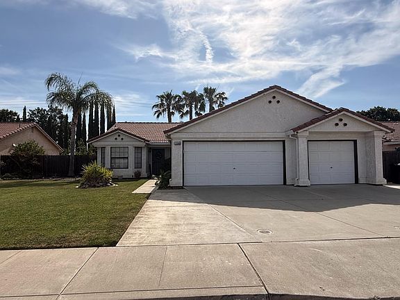 3rd image of 13568 Vallarta Ave