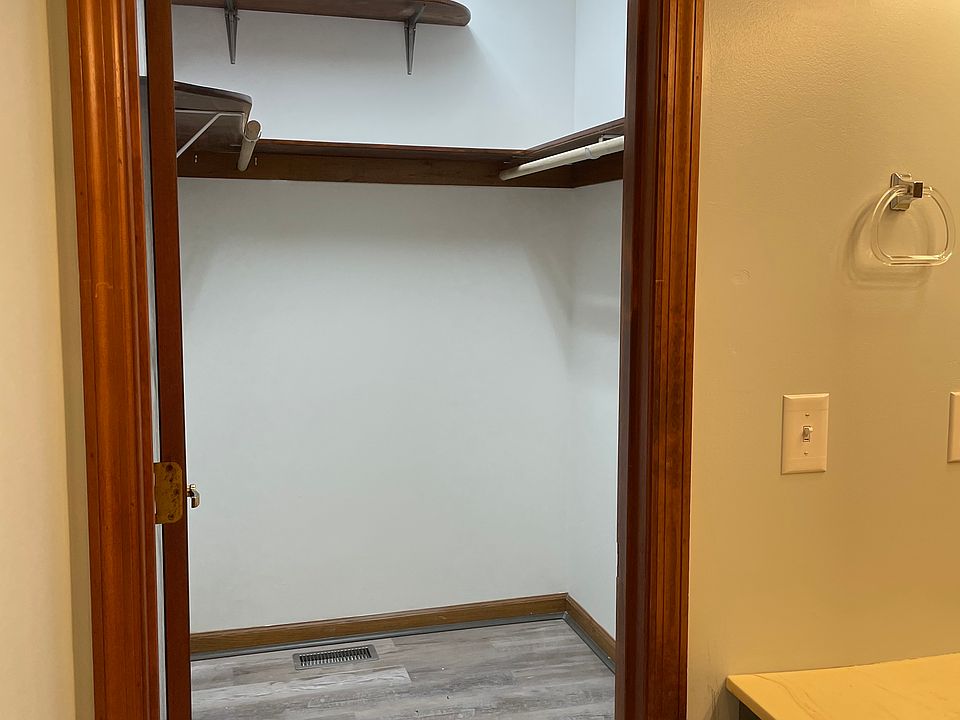 1st image of 85 Underwood St