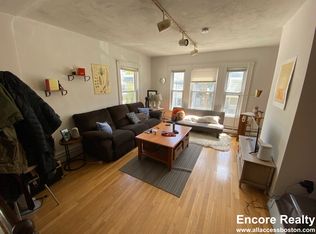 66 Murdock St #3, Brighton, MA 02135