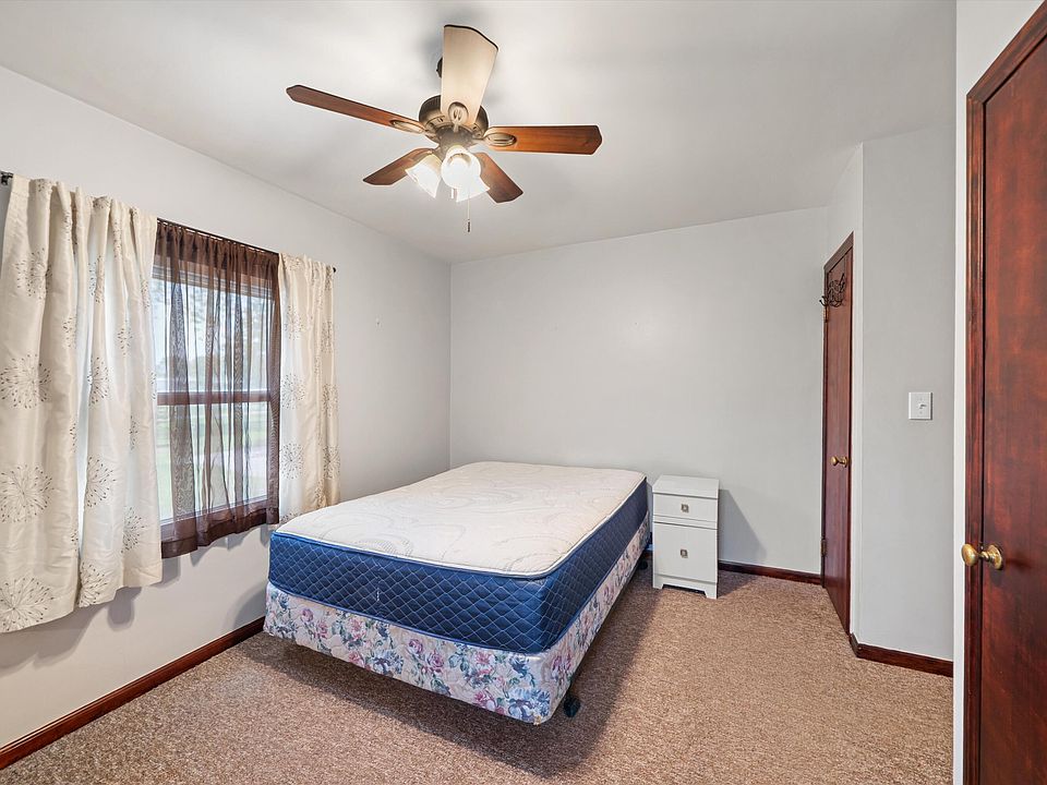 28079 Goddard Rd, photo 30