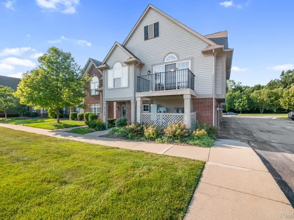 3146 Primrose Ln, Ypsilanti, MI 48197