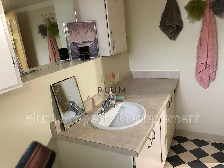 527 Eddy Ave #C — Photo 13