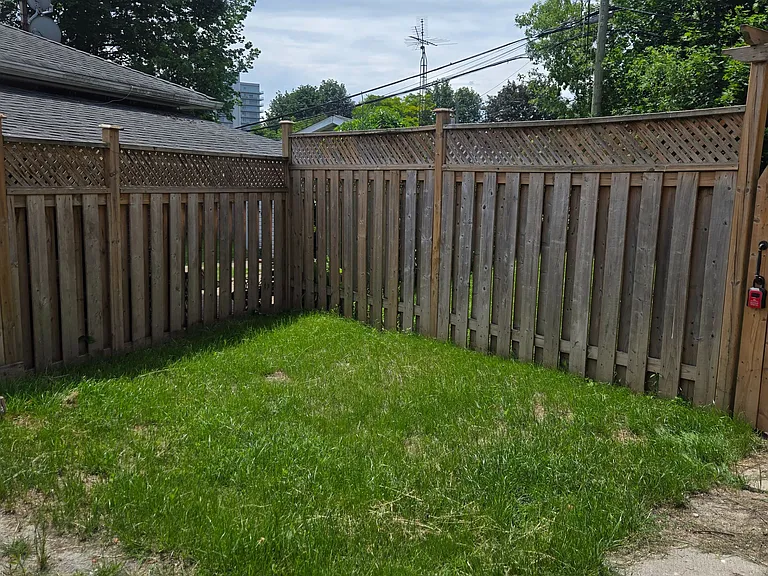 102 Crone Ct #B — Photo 11