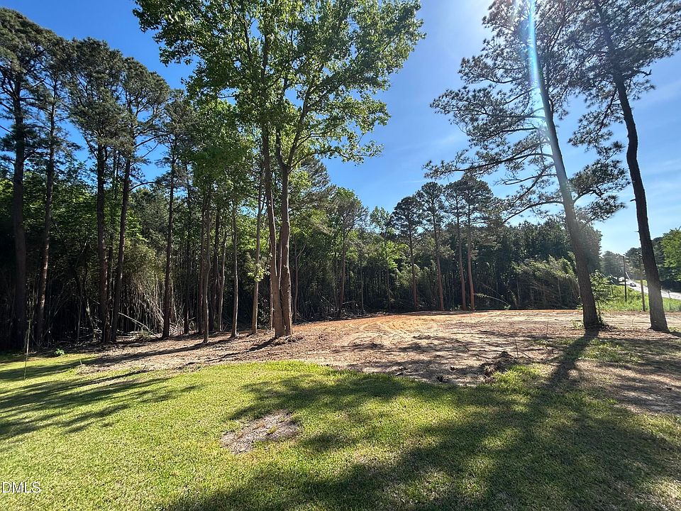 2nd image of 2911 State Highway 27 E