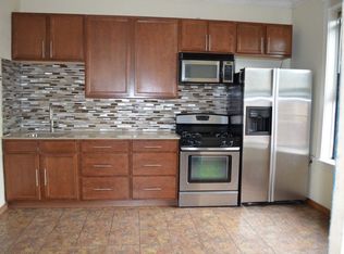 1406 W Flournoy St APT 3, Chicago, IL 60607