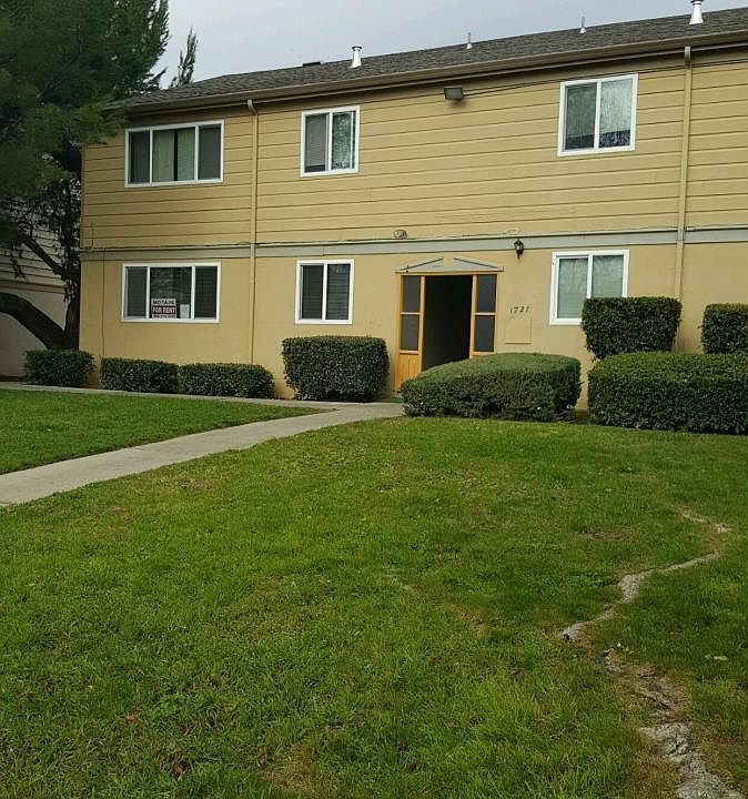 1st image of 1727 Ross Cir APT 2