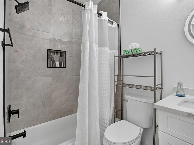 927 Kennedy St NW #304 — Photo 21