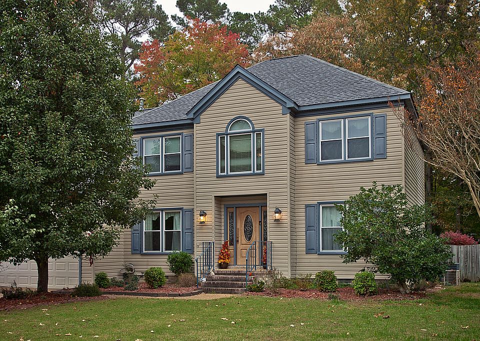 1st image of 123 Runaway Ln