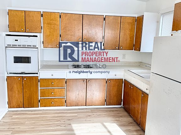 5th image of 826 Washington Ave #816