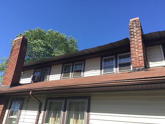 5th image of 523 Pauline Ave