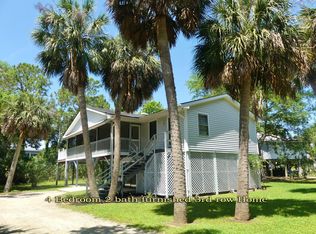 3114 Myrtle St, Edisto Island, SC 29438