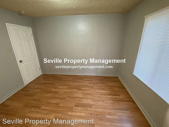 5th image of 10344 Knight St