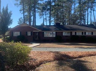 359 Lee Cir, Dillon, SC 29536