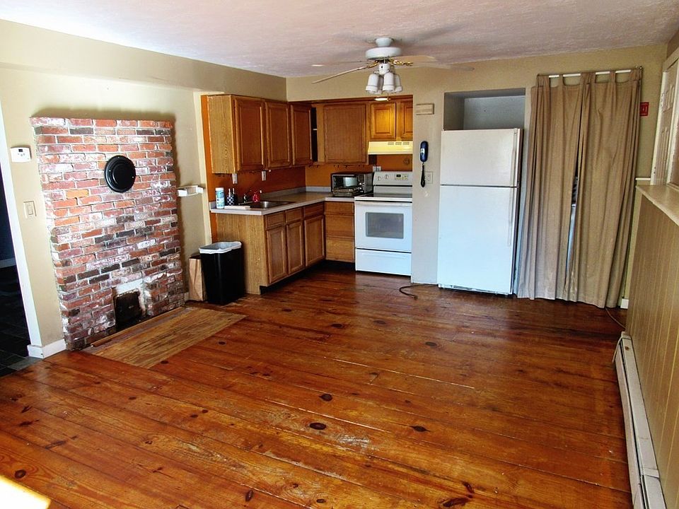 507 Dennison Dr, Southbridge, MA 01550 Zillow