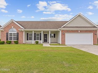 223 Silver Hills Dr, Jacksonville, NC 28546