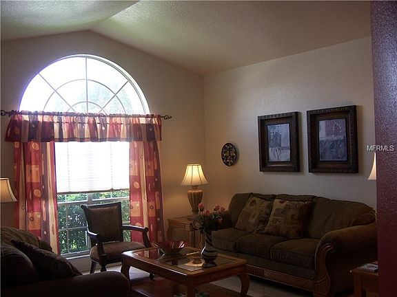 4th image of 6458 Pinewood Dr
