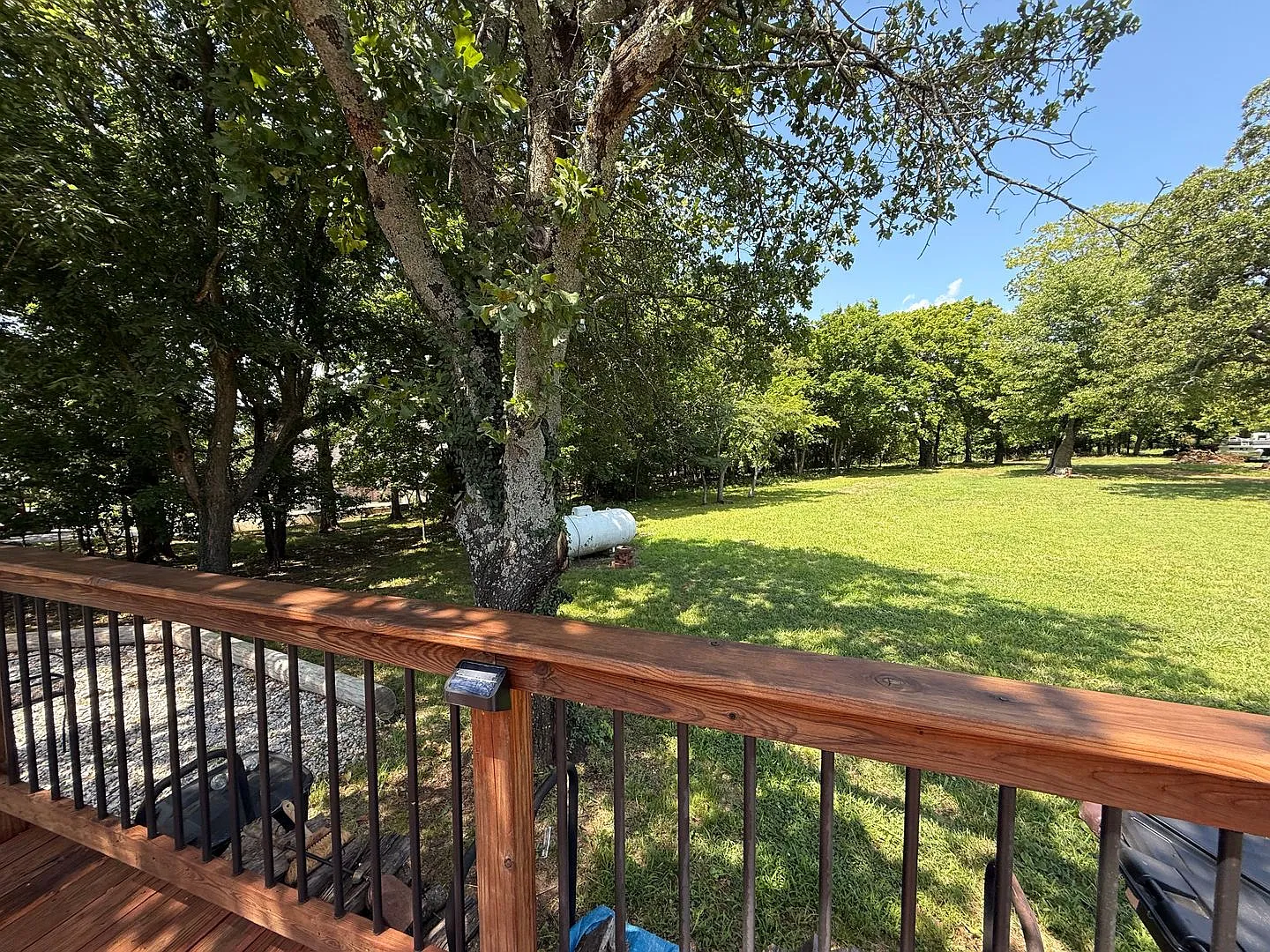 Uniquely charming lake house 2bd 2ba — Photo 3