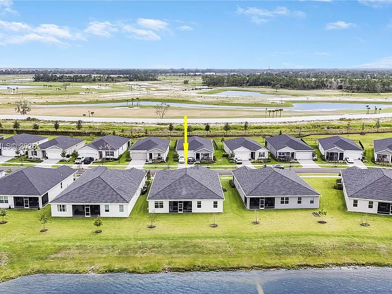 6489 NW Cloverdale Ave — Photo 39
