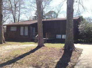 3842 Baywood Dr, Moss Point, MS 39563