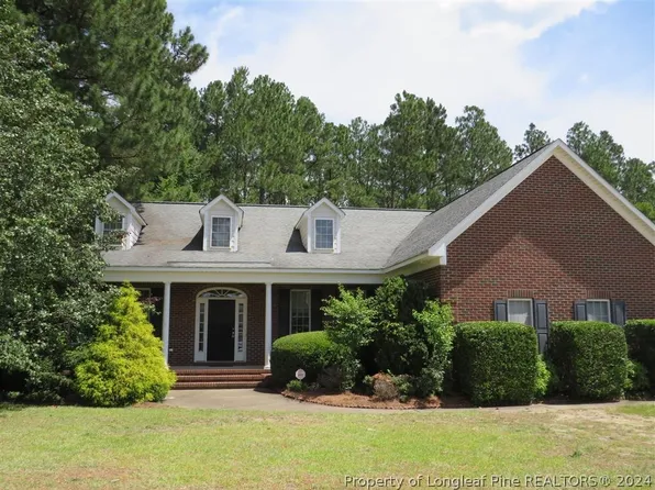 6321 Castlebrooke Ln, Linden, NC 28356